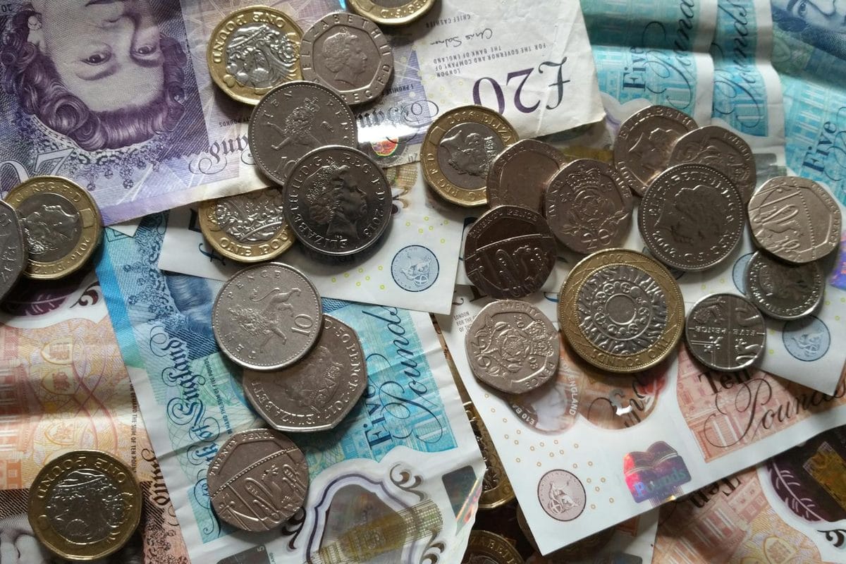 The 50/30/20 Budget Rebuilt for 2026: Why the Classic Split Breaks on a UK Pay Packet — and What to Use Instead
