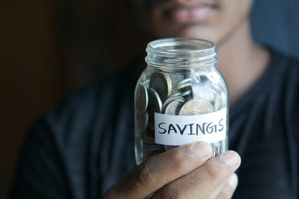 Building your first emergency fund in 2026: how much, where to keep it, and the order to do it in